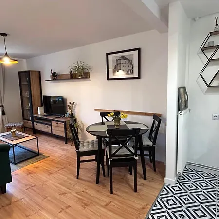 Kamienica Apartman *